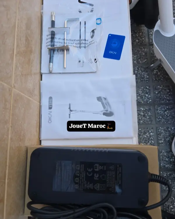 Trottinette électrique OKAI ES 30L 11