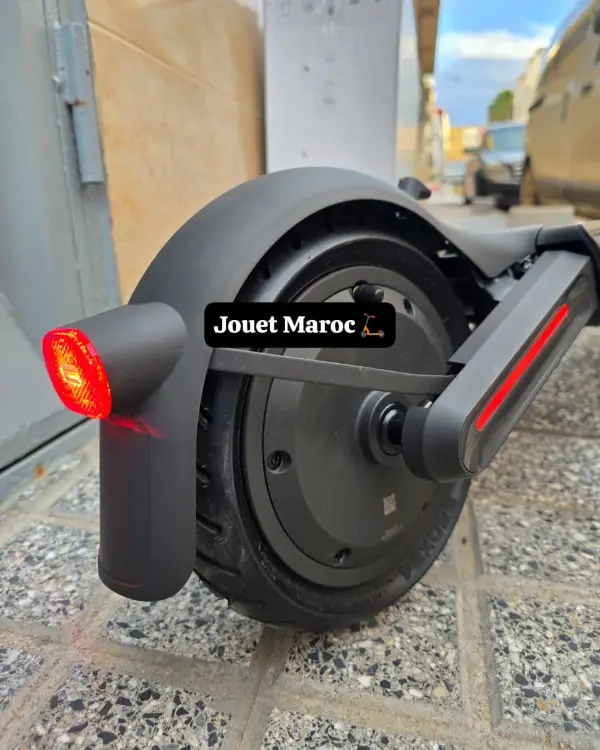 Trottinettes Électriques NAVEE S65C 06