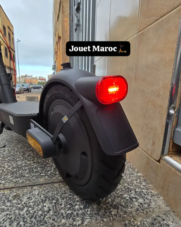 Trottinettes Électriques  XIAOMI Mi5 04