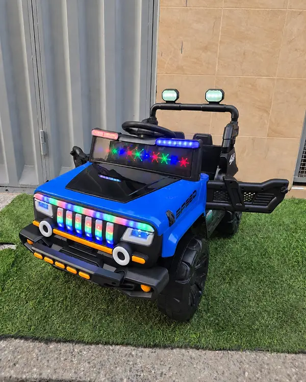 Voiture électrique Jeep Mini 4×4 09